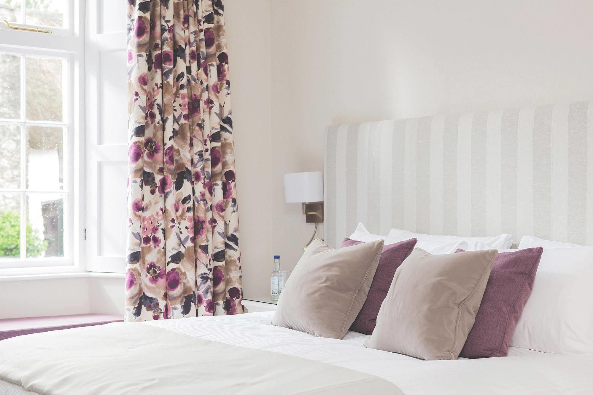 Готель Rose & Crown Yealmpton Екстер'єр фото